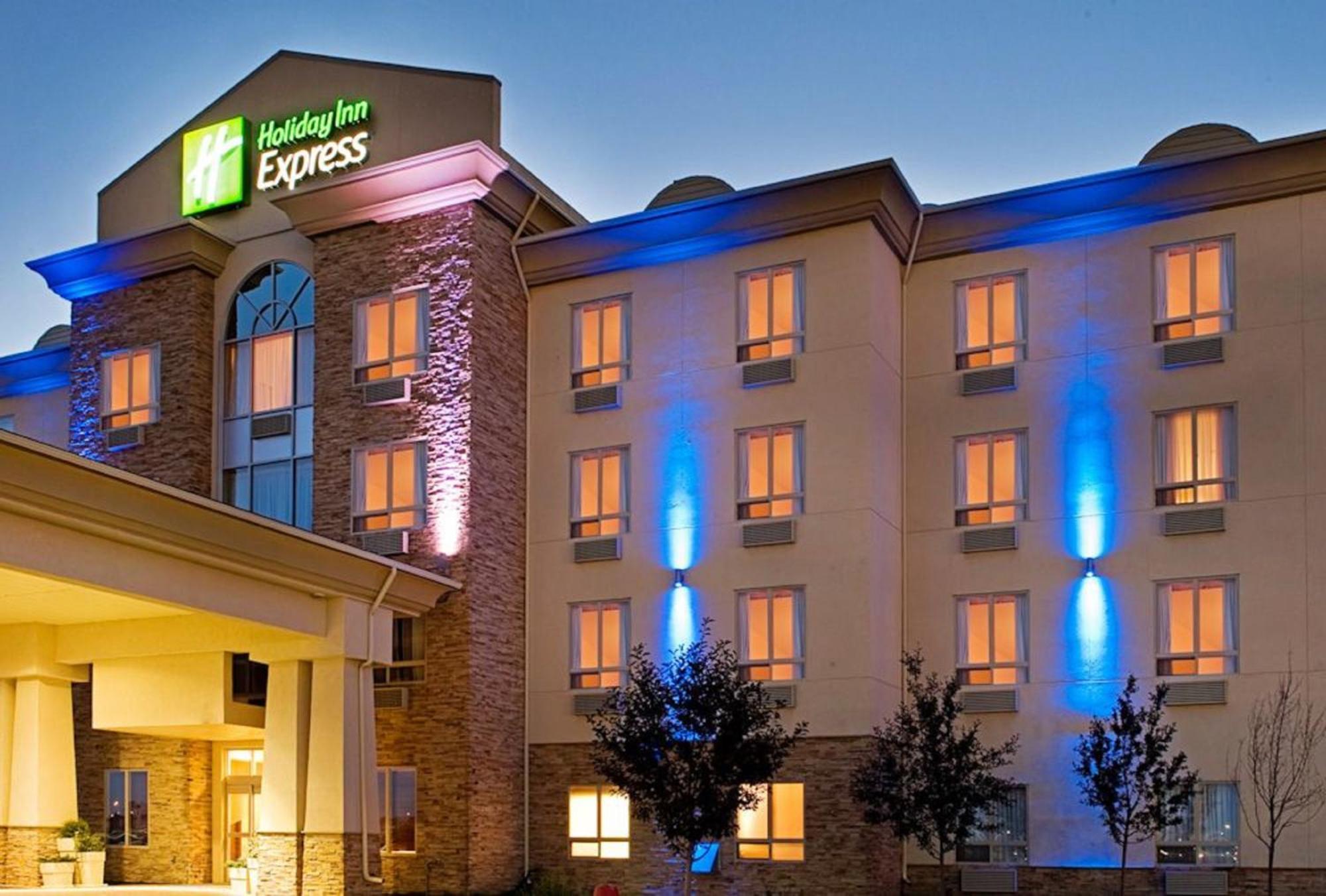 Holiday Inn Express Fort St John By Ihg Fort St. John Εξωτερικό φωτογραφία
