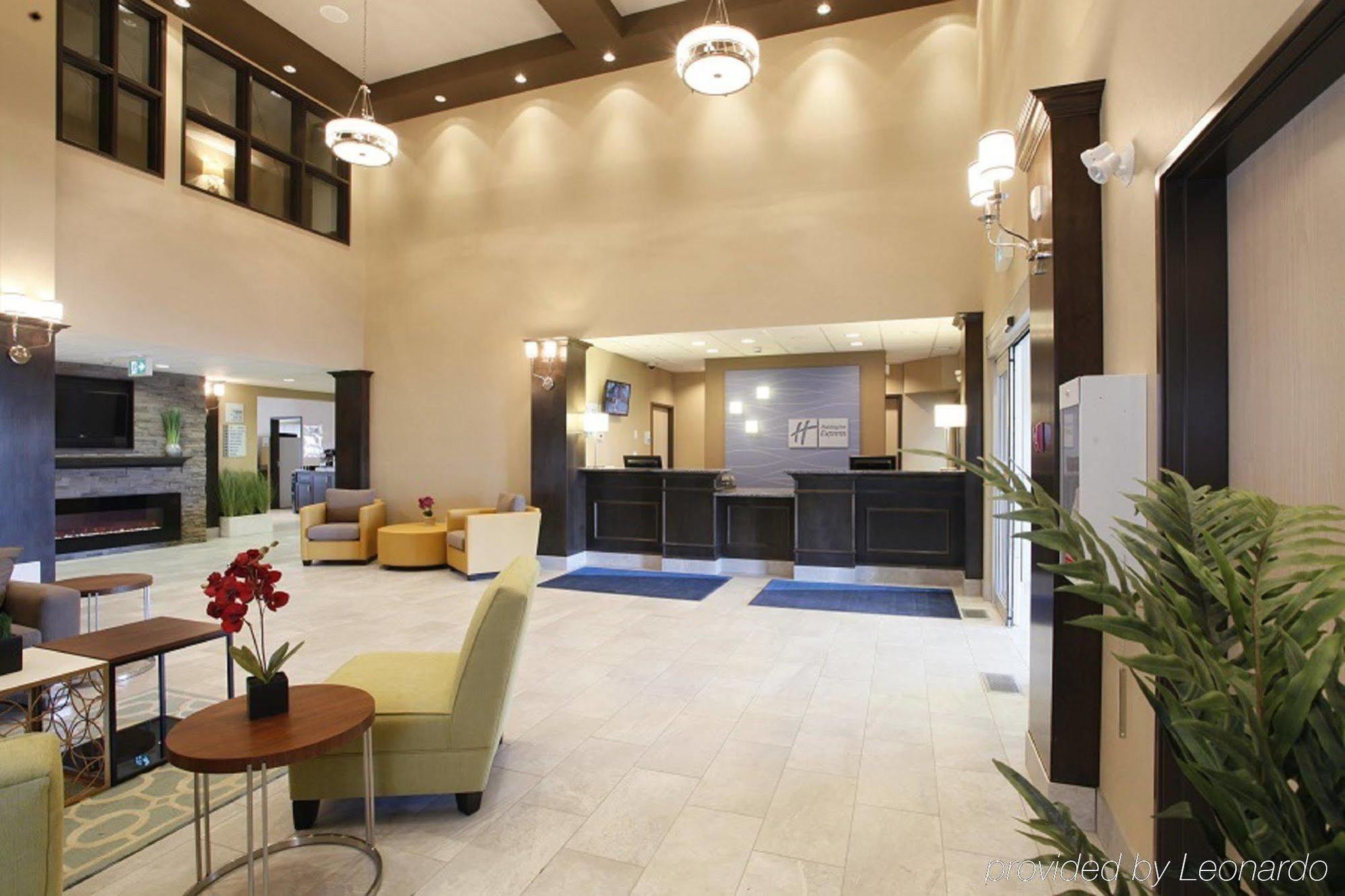 Holiday Inn Express Fort St John By Ihg Fort St. John Εξωτερικό φωτογραφία